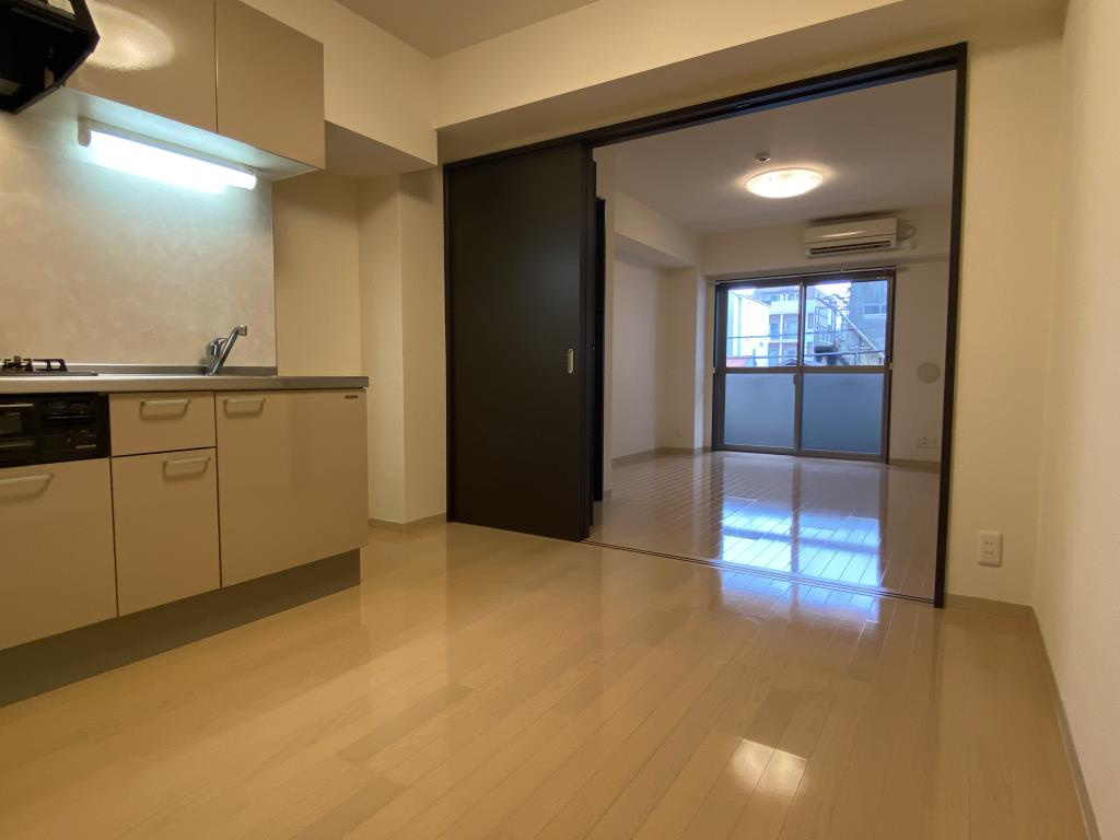 CONFORT NISHIHIROの居間・リビング