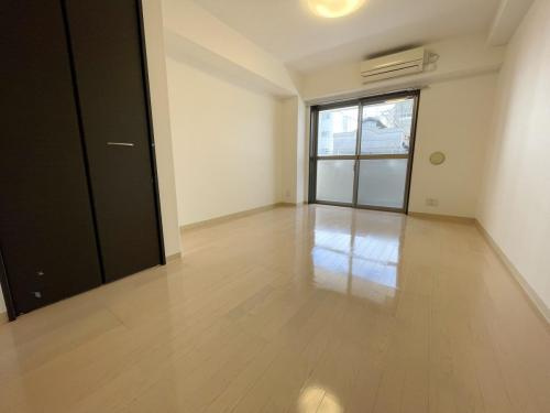 CONFORT NISHIHIROの洋室