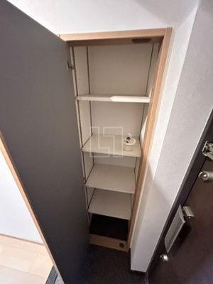 【収納】 | Gramercy Nipponbashi | Gramercy Nipponbashi（グラマシー日本橋）　下駄箱