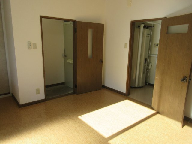 ヴィラマキタの居間・リビング