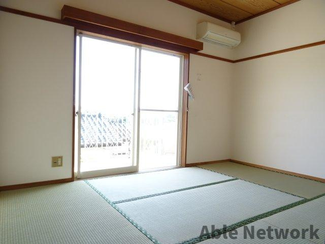 山本コーポの和室|２階和室6帖