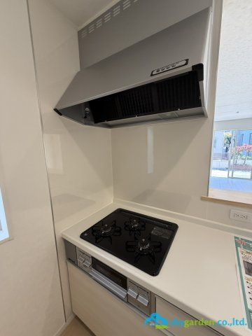平塚市達上ヶ丘第４　新築戸建　全2棟2号棟のキッチン
