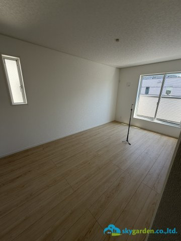 平塚市達上ヶ丘第４　新築戸建　全2棟2号棟の寝室