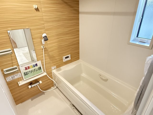 川越市笠幡　未入居戸建ての浴室|落ち着いた空間のお風呂です