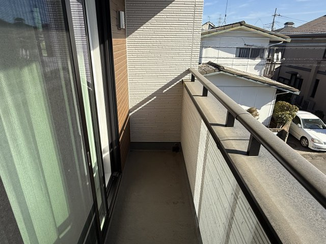 川越市笠幡　未入居戸建てのバルコニー|お洗濯にも便利なバルコニー付き