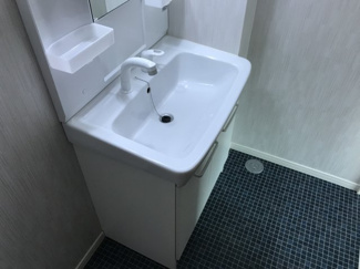 【洗面所】