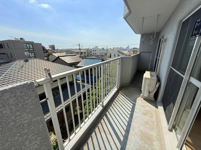 名古屋市昭和区川原通１丁目の中古マンションのバルコニー