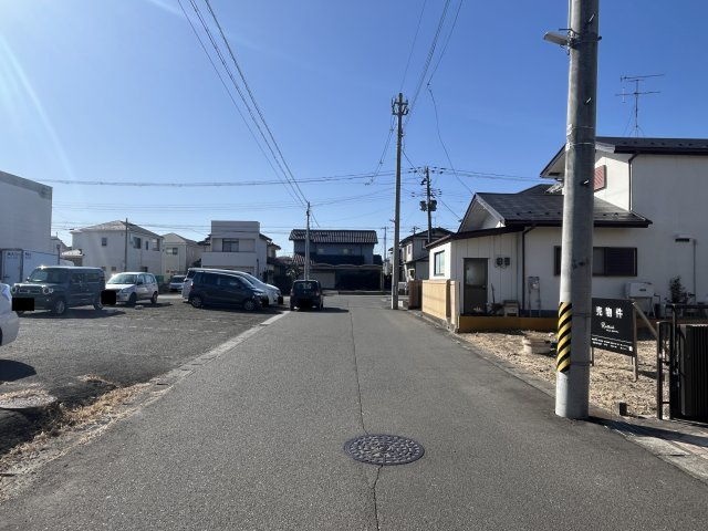 仙台市若林区今泉一丁目の前面道路含む現地写真|車の運転に自信のない方もラクラク出入りできます