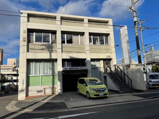 ハツミビル