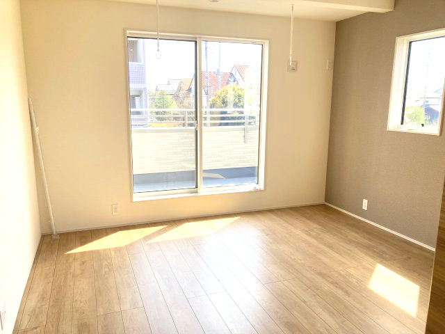 ブルーミングガーデン前橋市総社町植野　3号棟の洋室|2階洋室1です♪