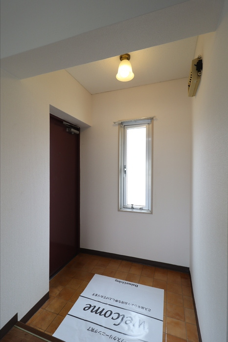 大森サンハイムの玄関