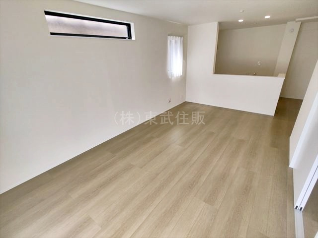 【居間・リビング】の画像