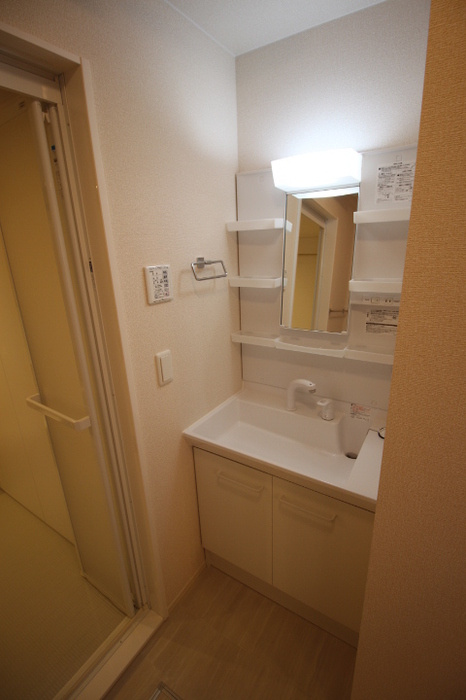 フェリオ小野　B棟の洗面所