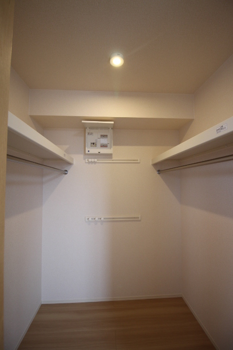 フェリオ小野　B棟の収納