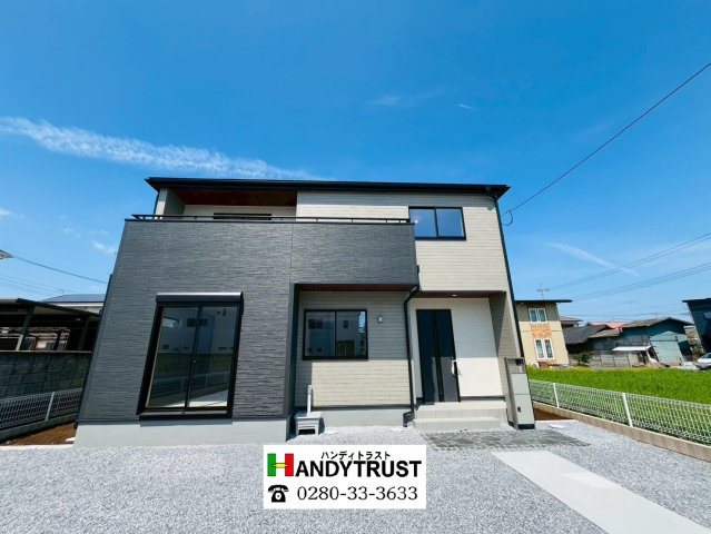 【Livele Garden】　栃木市大平町西水代　第２０　全1邸