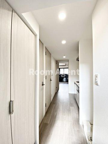 ディアレイシャス矢場町の玄関