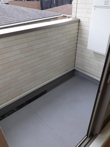 【バルコニー】