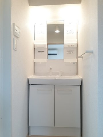 【洗面所】