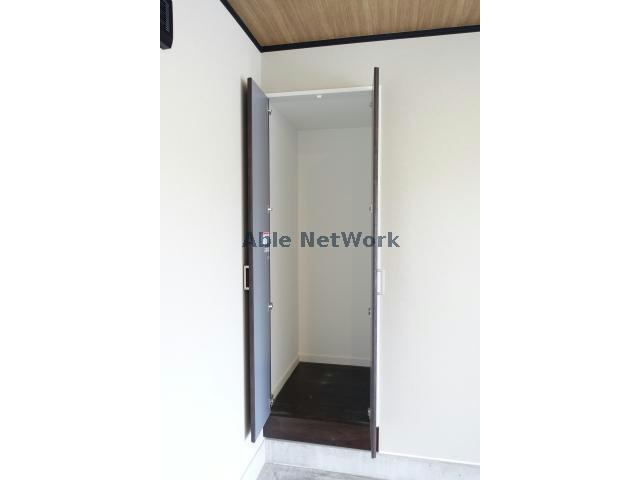 I-CUBEの収納|ガレージ収納