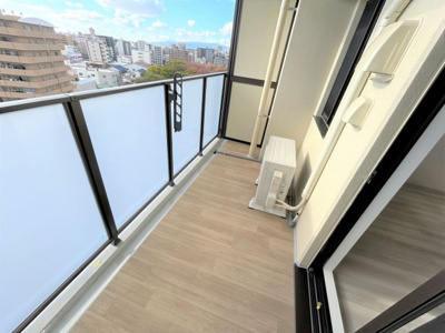 【バルコニー】 | ブランシエスタ南吹田パークサイド | 落ち着いた時間を過ごせるバルコニーです