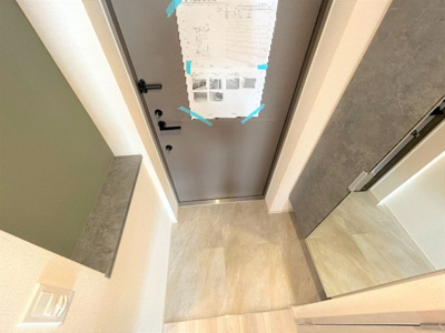 【玄関】 | ブランシエスタ南吹田パークサイド | きれいな玄関です