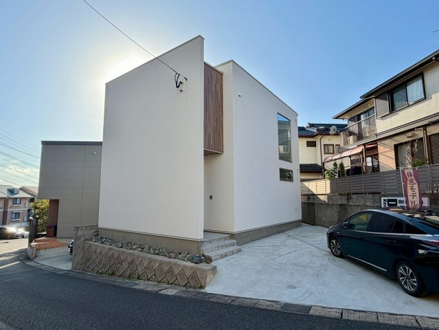 紫原4丁目戸建ての駐車場