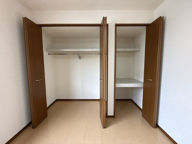 エスポアールメゾンＡ棟の収納