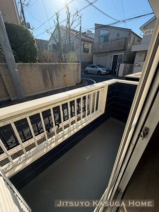 【バルコニー】