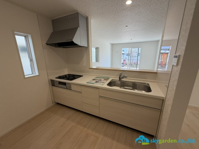 平塚市達上ヶ丘第４　新築戸建　全2棟1号棟のキッチン