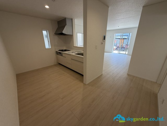 平塚市達上ヶ丘第４　新築戸建　全2棟1号棟のキッチン