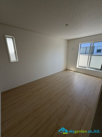 平塚市達上ヶ丘第４　新築戸建　全2棟1号棟の洋室