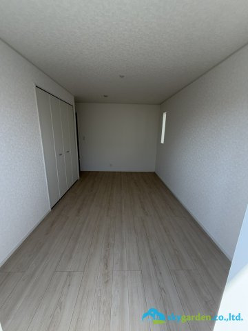 平塚市達上ヶ丘第４　新築戸建　全2棟1号棟の洋室