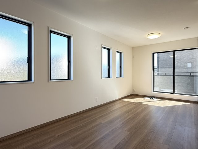 川越市大字笠幡　新築一戸建て　5号棟の寝室|寝室にいかがでしょうか