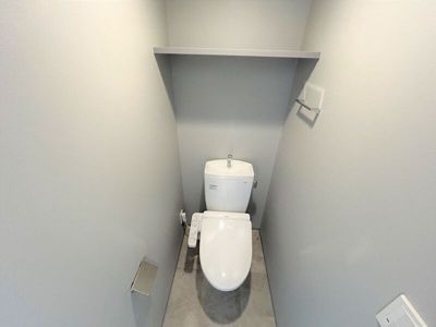 【トイレ】 | ブランシエスタ南吹田パークサイド | 落ち着いた色調のトイレです