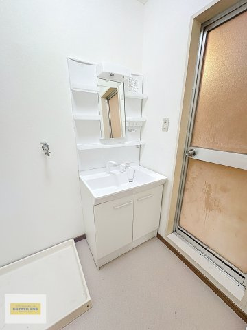 ファーストハイツ今福の洗面所
