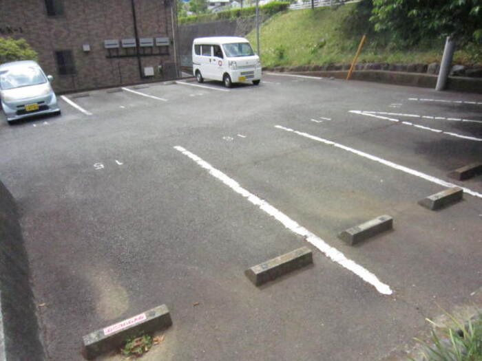 パストラルＫ－１の駐車場