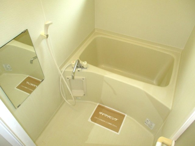 パストラルＫ－１の浴室