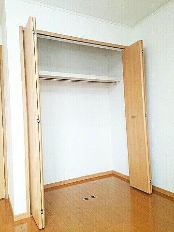 ガーデンハウス紀原の収納