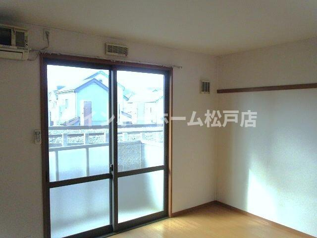 特典：仲介手数料が半額です!!