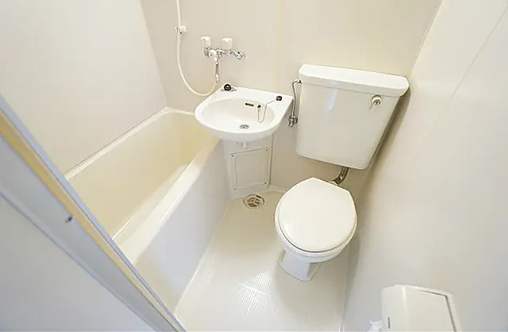 【瑞ケ池ビル】　兵庫県伊丹市1棟収益マンション☆仲介料1.5％！の浴室