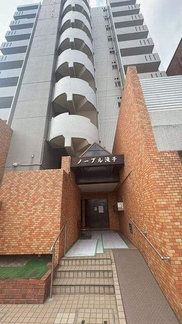 名古屋市昭和区滝子通３丁目の中古マンションの外観