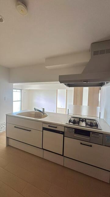 名古屋市昭和区滝子通３丁目の中古マンションのキッチン