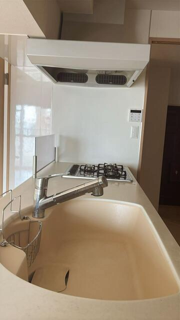 名古屋市昭和区滝子通３丁目の中古マンションのキッチン