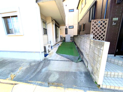 【前面道路含む現地写真】 | 埼玉県所沢市牛沼  中古戸建