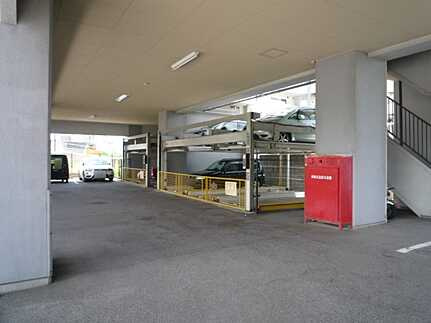 スターランド南蟹屋の駐車場