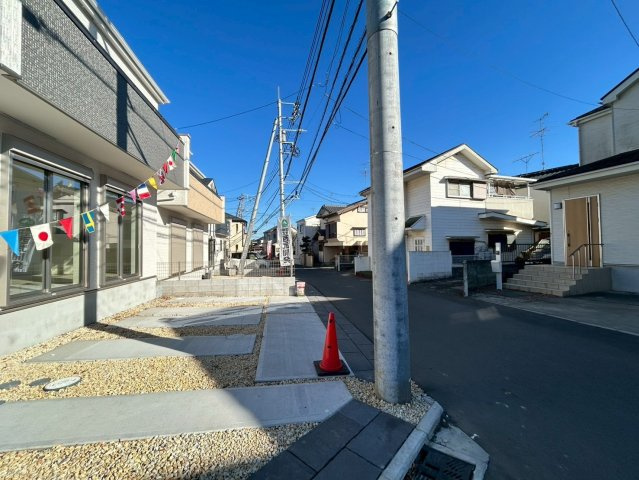 所沢市山口１９期 全１１棟 新築戸建 グラファーレの前面道路含む現地写真|2/3　撮影