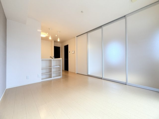 エタン・リジエールの居間・リビング