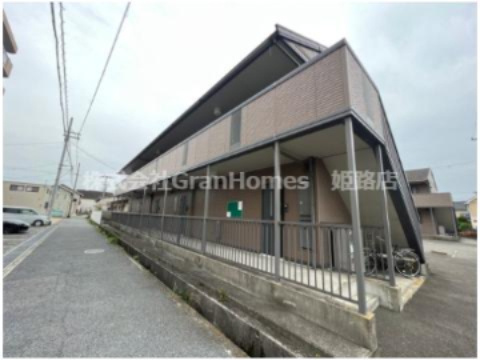 キャメロット飾磨　A