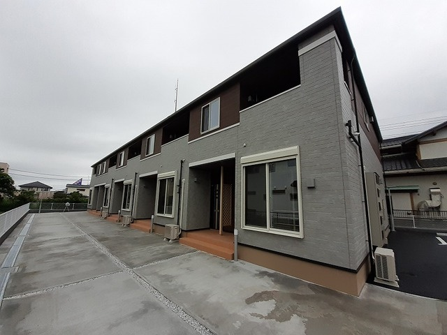 アヴァンスの外観