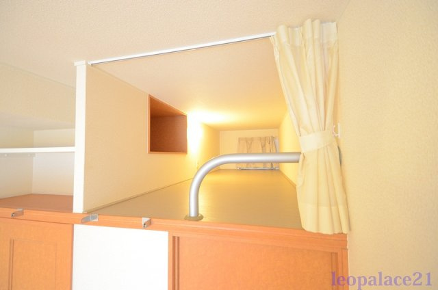 【居間・リビング】 | レオパレスさくら | 画像8